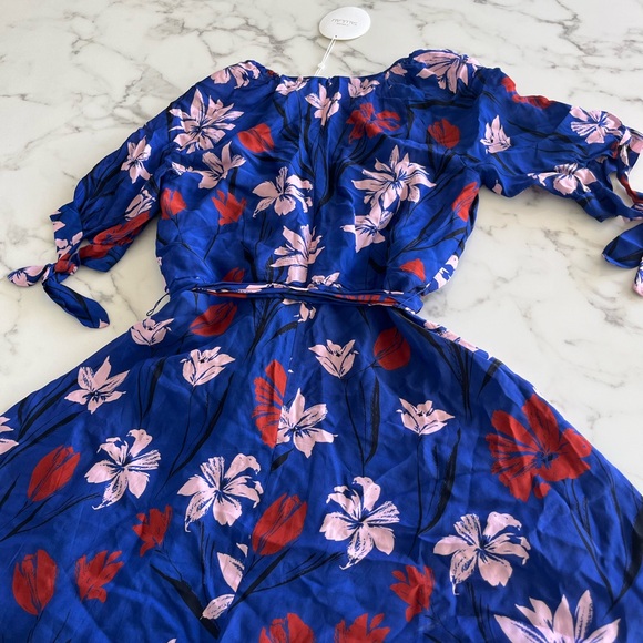 NWT Talulah Fleeting Florence Floral Mini Dress - Picture 13 of 15